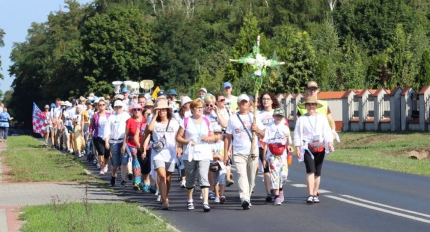 Wyruszyła Piesza Pielgrzymka Kaliska na Jasną Górę - ZDJĘCIA
