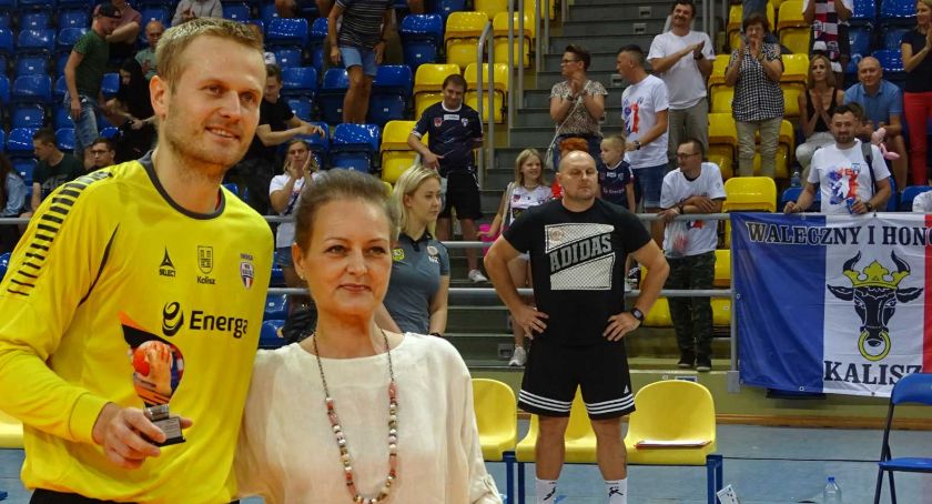 Kaliski bramkarz Mikołaj Krekora bohaterem meczu półfinałowego w turnieju Szczypiorno Cup - ZDJĘCIA