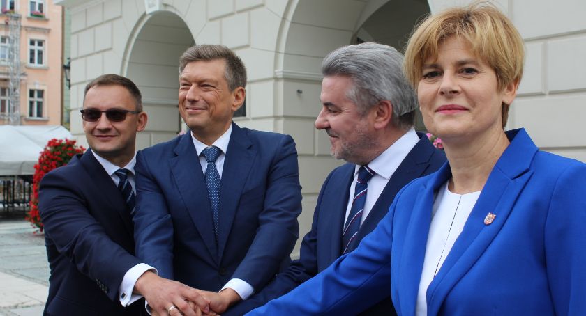 Wybory - Koalicja prezentuje kandydatów