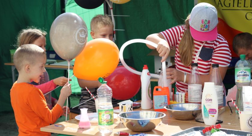 Piknik z organizacjami pozarządowymi - ZDJĘCIA