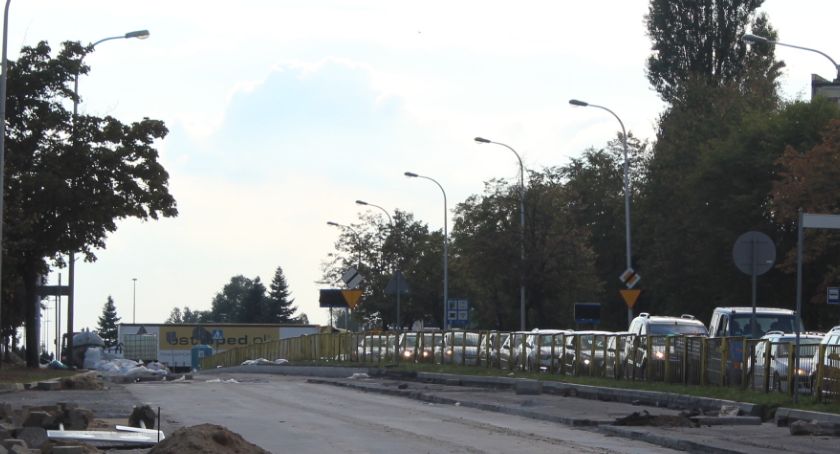 Czy drogowcy mogliby spieszyć się szybciej? Trudna sytuacja w realizacji inwestycji drogowych