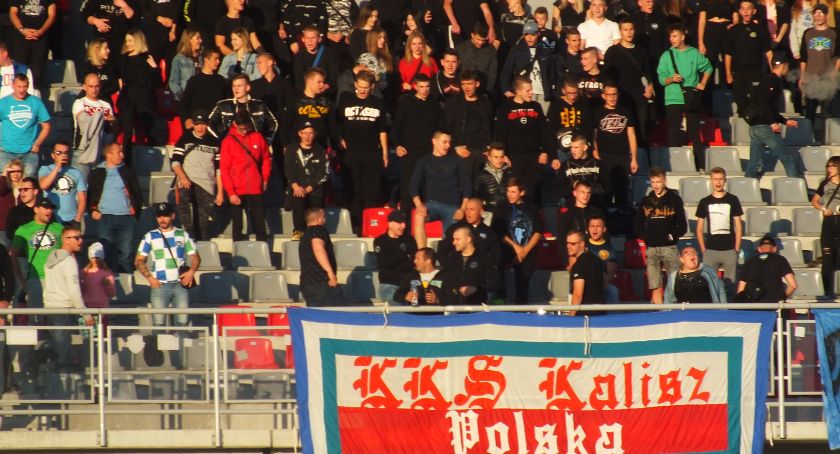 KKS  na czele tabeli