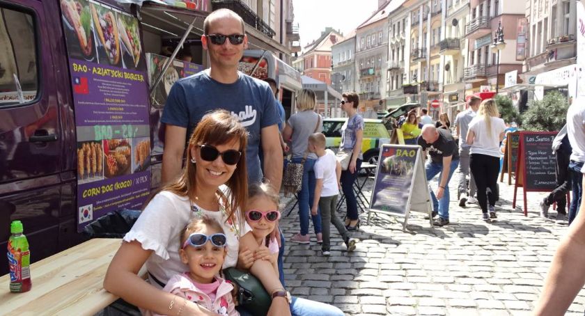 Food Trucki od piątku do niedzieli pod ratuszem