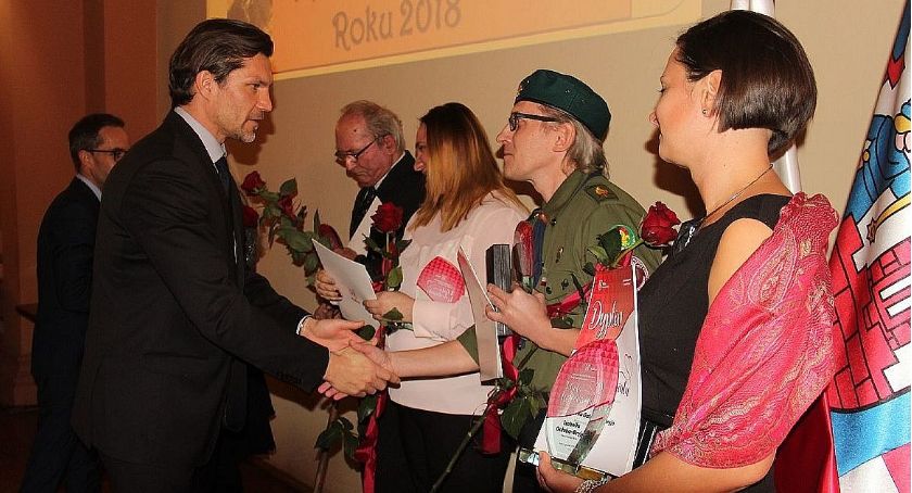Zgłaszamy kandydatów do tytułu  Wolontariusz Roku 2019 