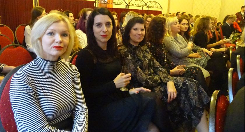 Dzień Pracownika Socjalnego w Kaliszu. Uroczyste spotkanie w restauracji Komoda