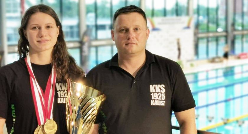 Wyróżnienia dla pływaczki i trenera