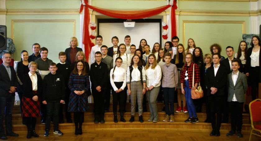 Międzyszkolny Konkurs Historyczny „Śladami Józefa Piłsudskiego w Kaliszu” rozstrzygnięty 