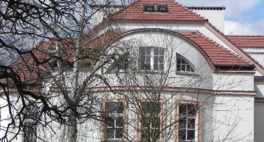 Z choleryków przeistaczamy się w obywateli uśmiechniętych i życzliwych