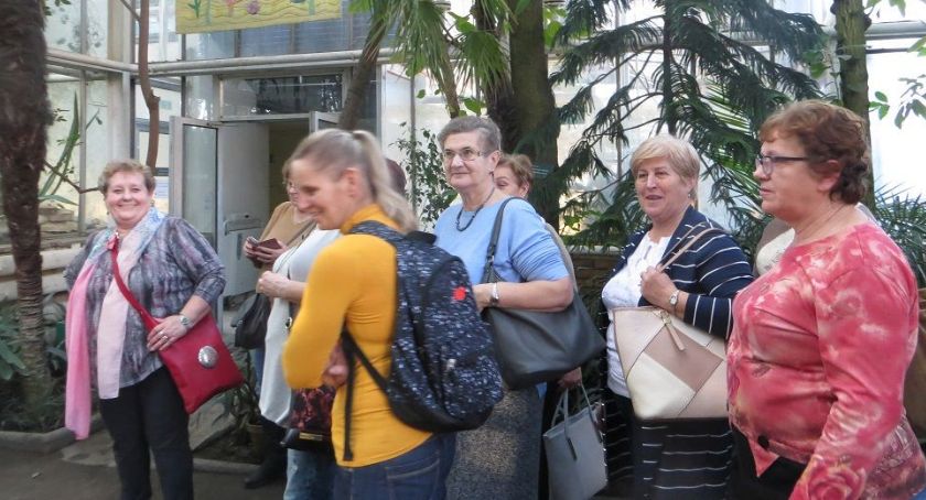 Seniorzy z gminy Blizanów z tabletami za pan brat - ZDJĘCIA