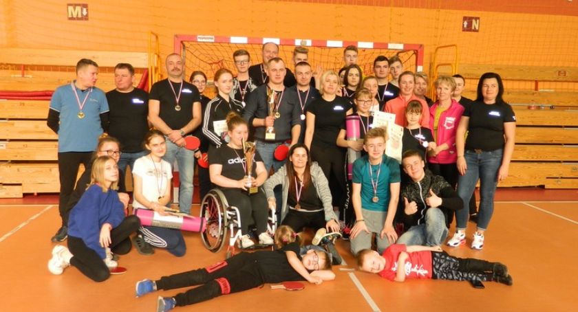 Turniej tenisa stołowego „Żyj zdrowo i sportowo”