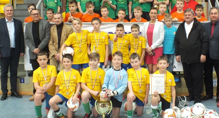 Piłkarskie święto reprezentacji szkół podstawowych. Osiem drużyn zagra o zwycięstwo w XXVI Turnieju im. Józefa Goli
