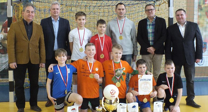 „Siedemnastka” lepsza od Konina w finale Halowego Turnieju im. Józefa Goli - ZDJĘCIA