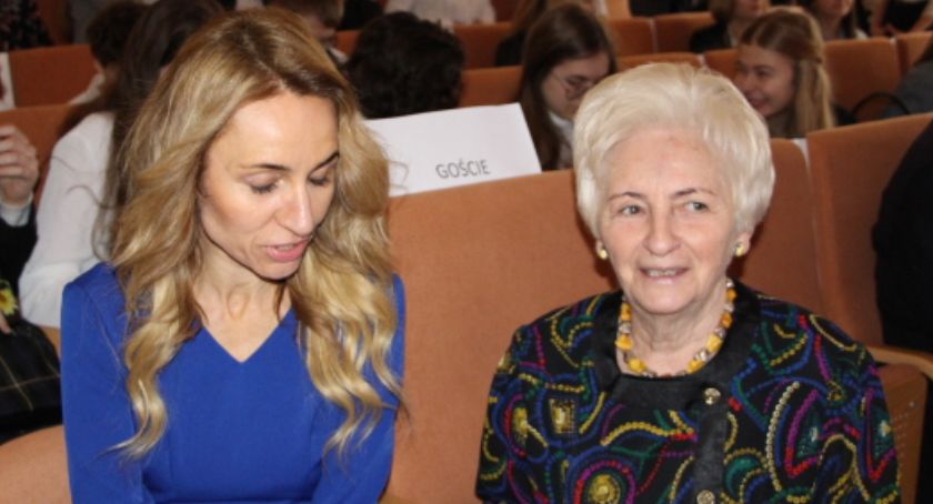  Konferencja 