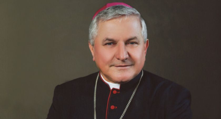 Biskup kaliski udziela dyspensy od obowiązku niedzielnego uczestnictwa we mszy św.