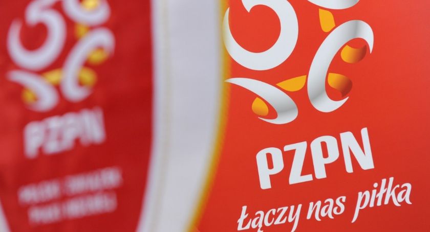 Bez piłki nożnej do końca kwietnia