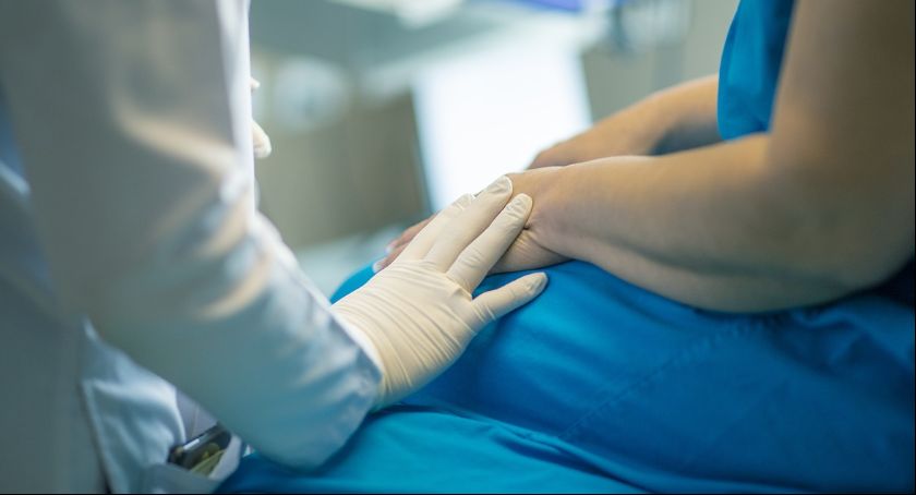 Szpital Kalisz. Kolejni pacjenci z pozytywnym wynikiem testów 