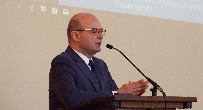 Czy trzeba odkażać przystanki?