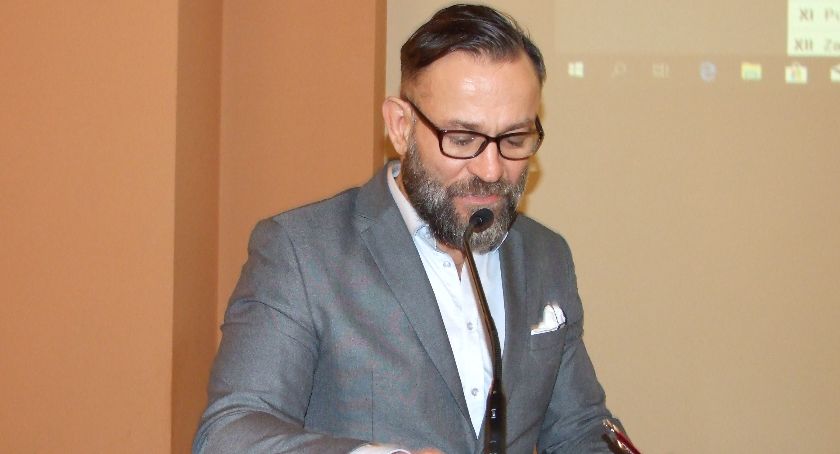 Zapomnieli chronić apteki przed wirusem