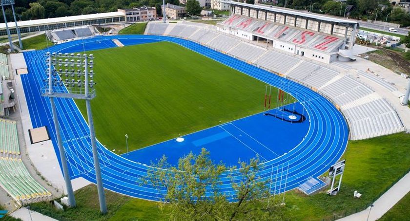 Jak się rozliczyć z dotacji skoro zawieszono lub odwołano zawody sportowe?
