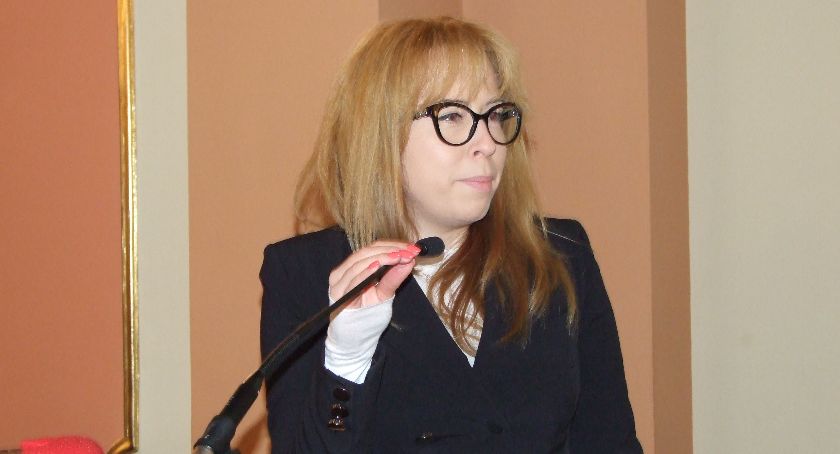 Zdjąć pieniądze MKS-owi i przeznaczyć na walkę ze skutkami pandemii