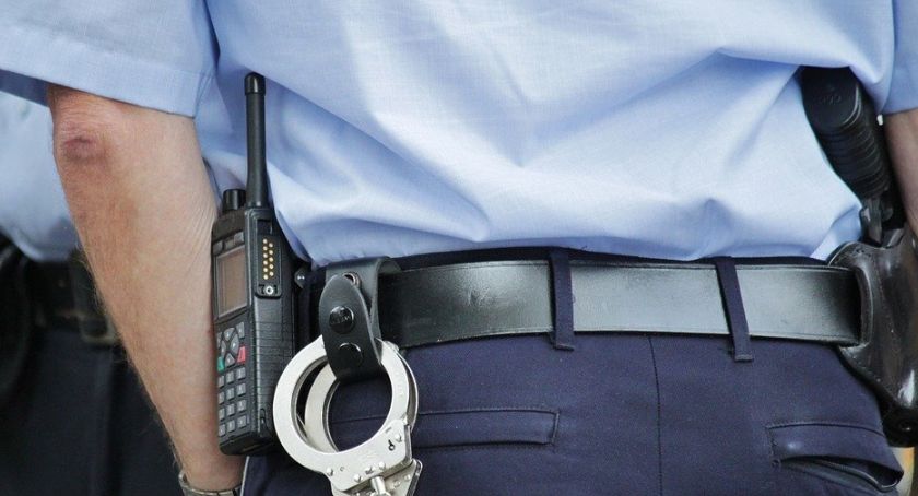 Wsiadł za kierownicę, choć stracił prawo jazdy