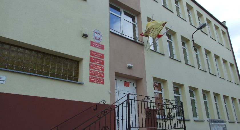 Gmina Opatówek będzie wysyłać maseczki pocztą