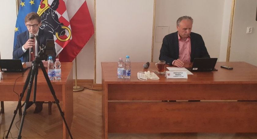 Sesja Rady Powiatu Kaliskiego tym razem zdalnie 