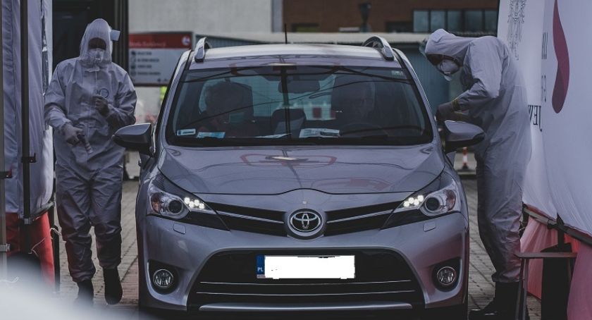 Wiadomo gdzie i kiedy można zrobić testy podjeżdżając samochodem