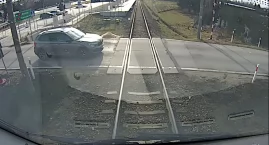 POLREGIO ku przestrodze – nie ryzykujcie na przejazd&hellip;
