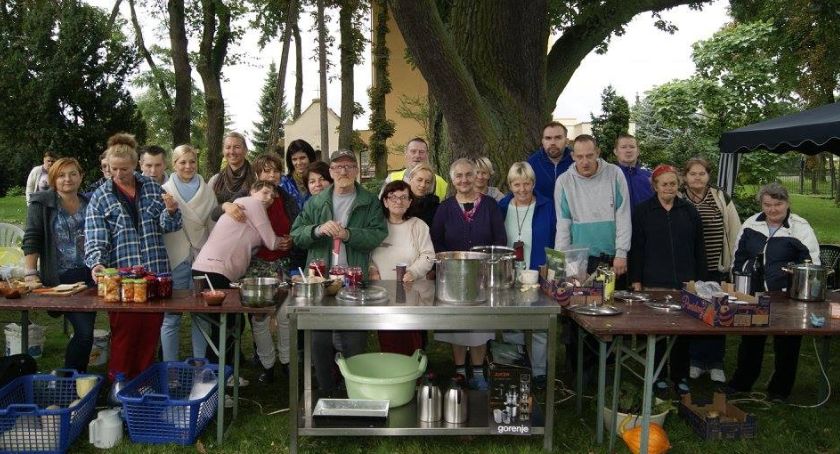 Gołuszyce dzielnie radzą sobie w czasie pandemii koronawirusa. Personel stara się wspierać mieszkańców