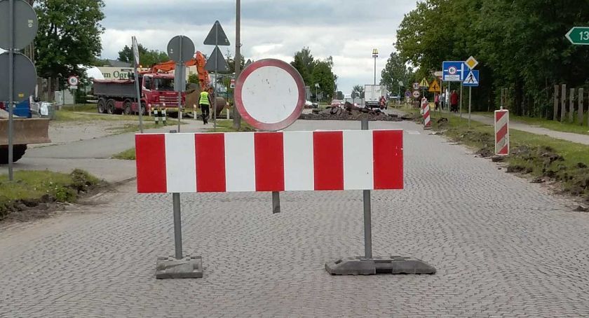 Dziś kolejne utrudnienia na drogach. Część ul. Wojska Polskiego jest otwarta tylko dla mieszkańców