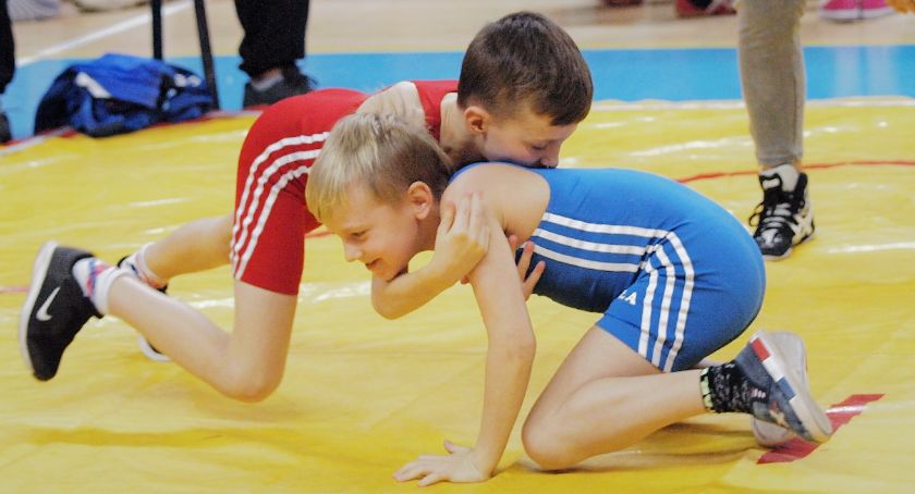 Kluby sportowe z powiatu świeckiego otrzymają po 10 tysięcy złotych dofinansowania