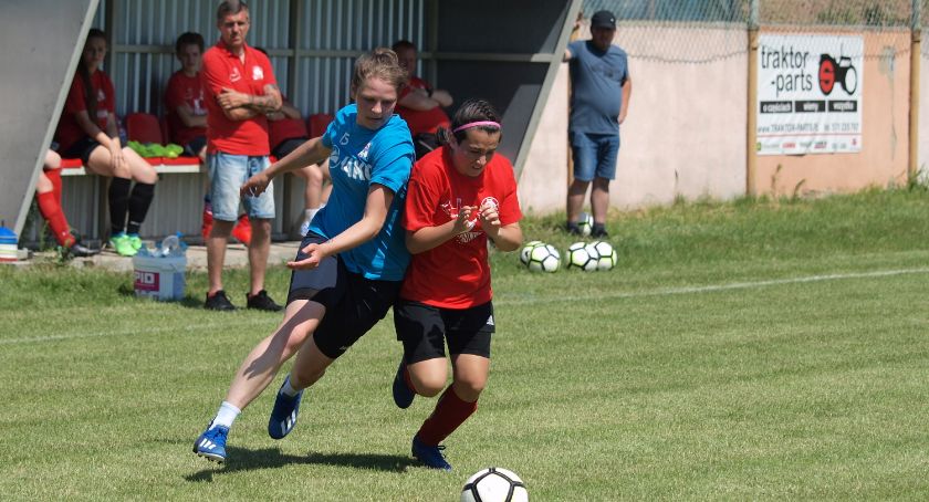 Piłkarki Strażaka Przechowo uległy w sparingu Sportisowi KKP Bydgoszcz [ZDJĘCIA]