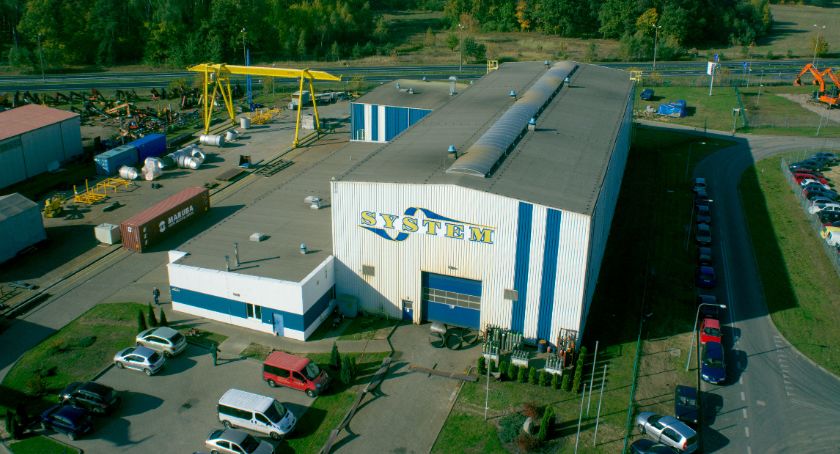 System to firma specjalizująca się w konstrukcjach ze stali