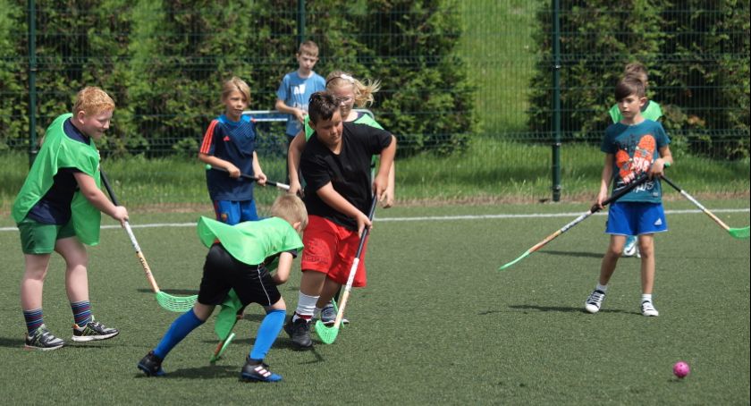 Od poniedziałku wracają wakacje na orliku w Świeciu, czyli dwie godziny na sportowo