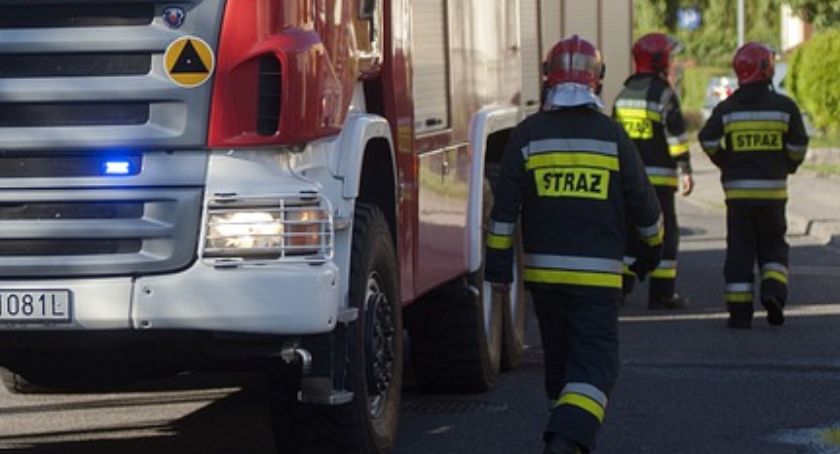 Po pożarze rodzina musiała zamieszkać w hotelu. Można im pomóc 