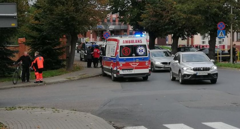 Kobieta potrącona na pasach przy ul. Hallera w Świeciu. Co się stało?