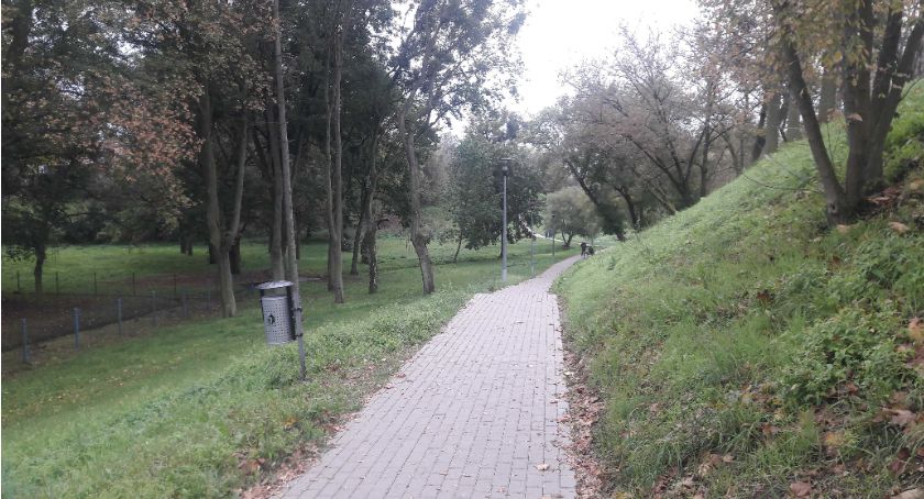 Ciało mężczyzny odnalezione przy ul. Polnej w Świeciu. Wiemy kim jest zmarły