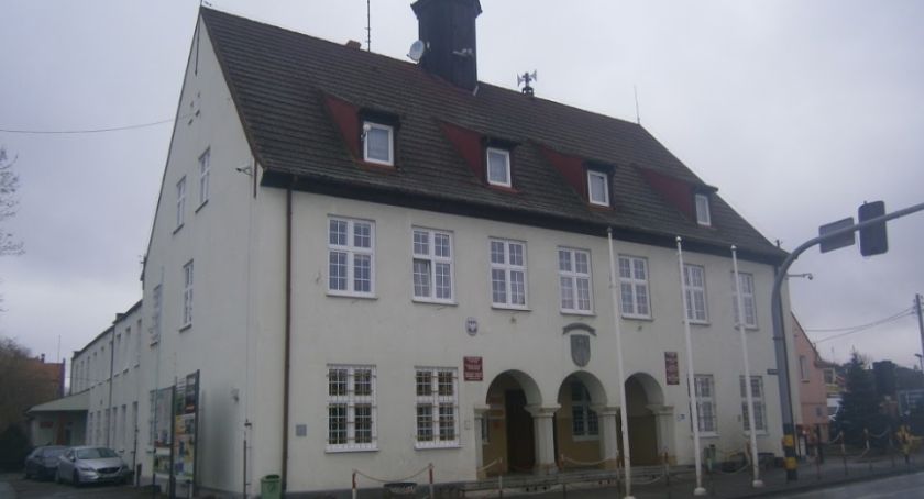 Burmistrz na kwarantannie. Część uczniów w gminie Nowe uczy się zdalnie