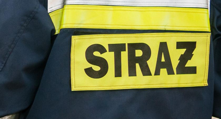 Pożar na terenie gminy Nowe. Z ogniem walczyło siedem zastępów straży pożarnej