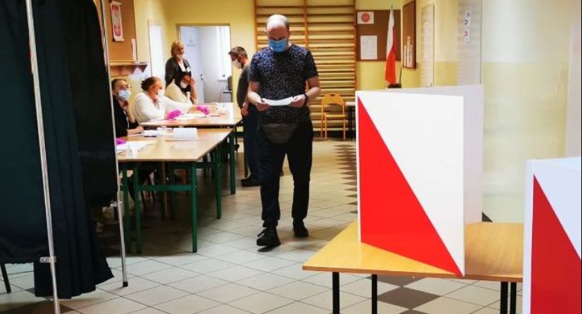 Data wyborów w gminie Warlubie podana przez premiera Morawieckiego. Sprawdzamy kiedy głosowanie