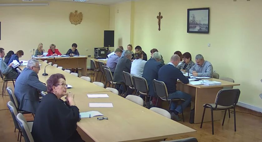 Mieszkanie za remont można wynająć w gminie Lniano. Jest nowa uchwała