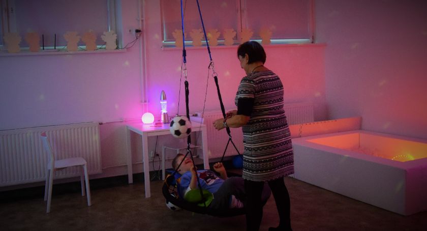 Uczniowie z terenu gminy Pruszcz mają innowacyjne narzędzia do rozwoju i nauki [ZDJĘCIA]