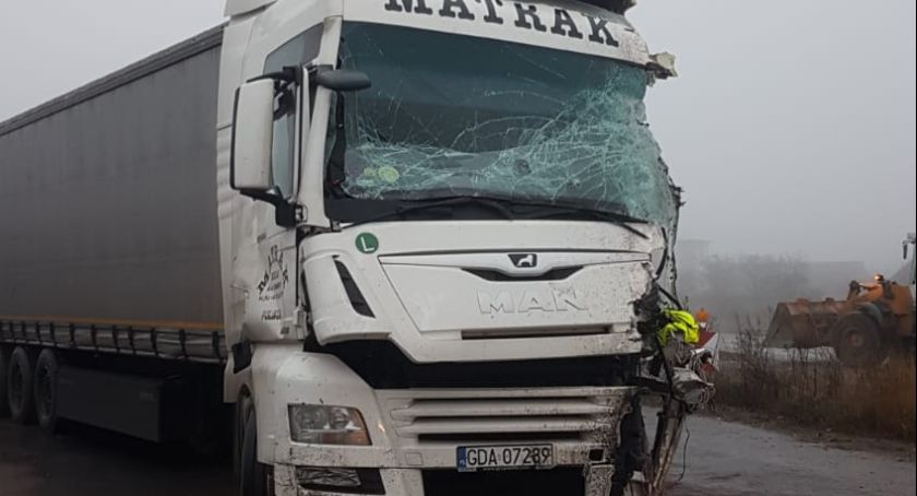 Kierowca tira, który spowodował wypadek w Wiągu był pijany. Teraz stanie przed sądem