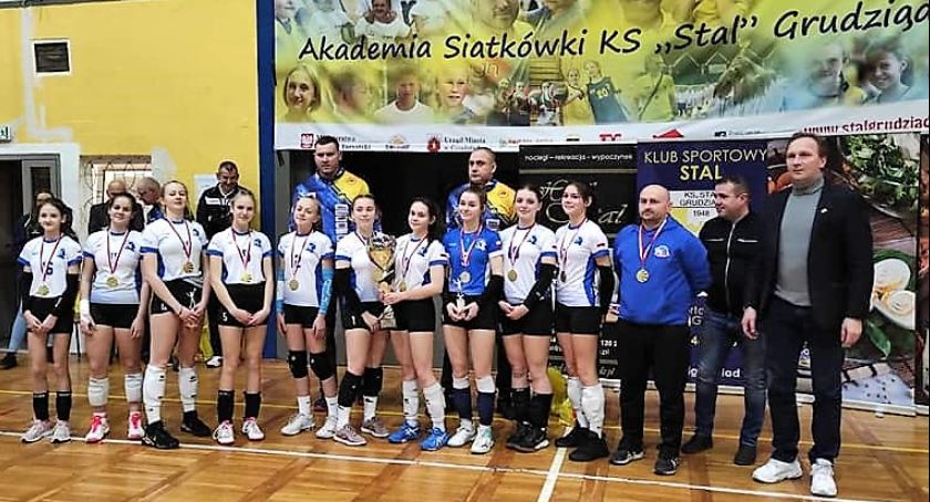 Pierwszy noworoczny triumf młodziczek Spartakusa Lniano