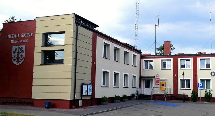 Hala, przedszkole, place zabaw. Te zadania chce realizować w tym roku gmina Bukowiec