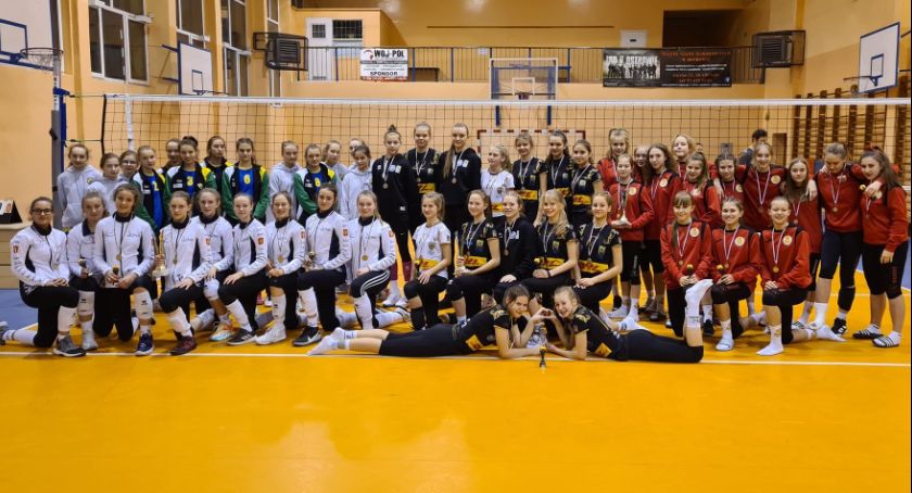 Młodziczki Jokera Świecie najlepsze w Łaskovia Cup. Spartakus Lniano był ósmy