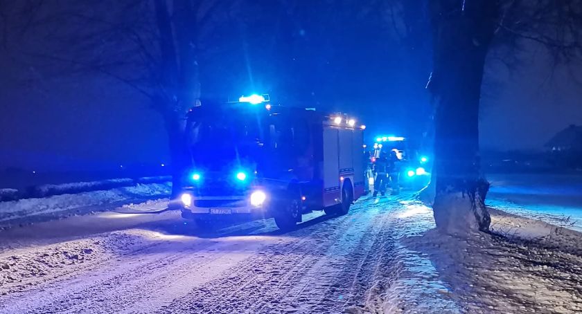 Wypadek na trasie Sulnówko-Świecie. Na drogach panują trudne warunki