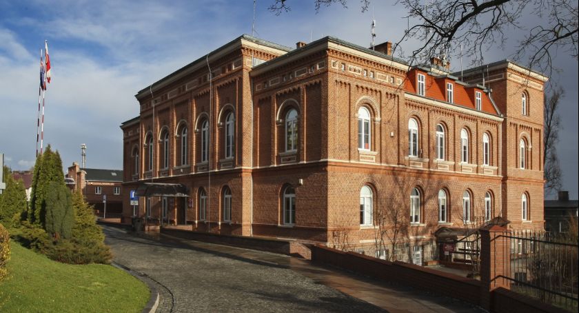 Nowe zasady obsługi interesantów w Urzędzie Miejskim w Świeciu. Zaczną obowiązywać 1 kwietnia