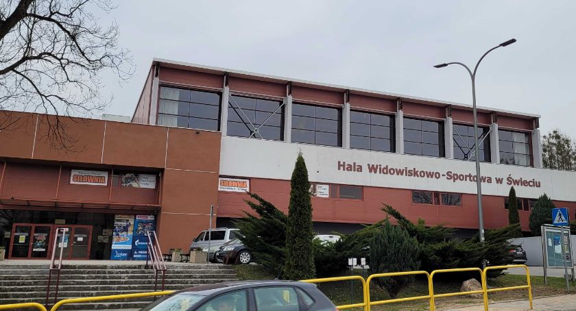 Hala może stać się nowym punktem szczepień. Gmina odpowiedziała na apel wojewody